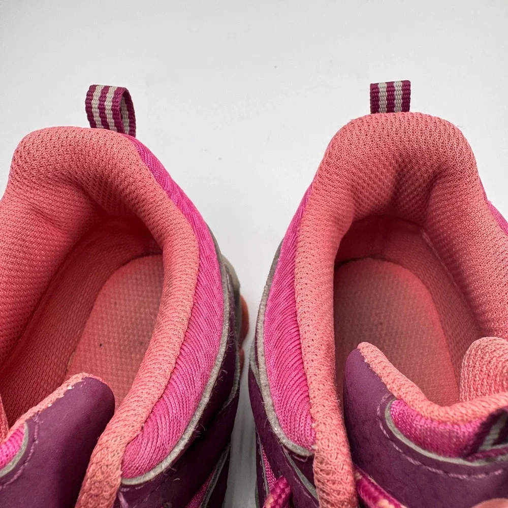 Merrell Kids Waterproof Hiking Boots Purple Pink MK162178 Size 1.5M Mid Trail